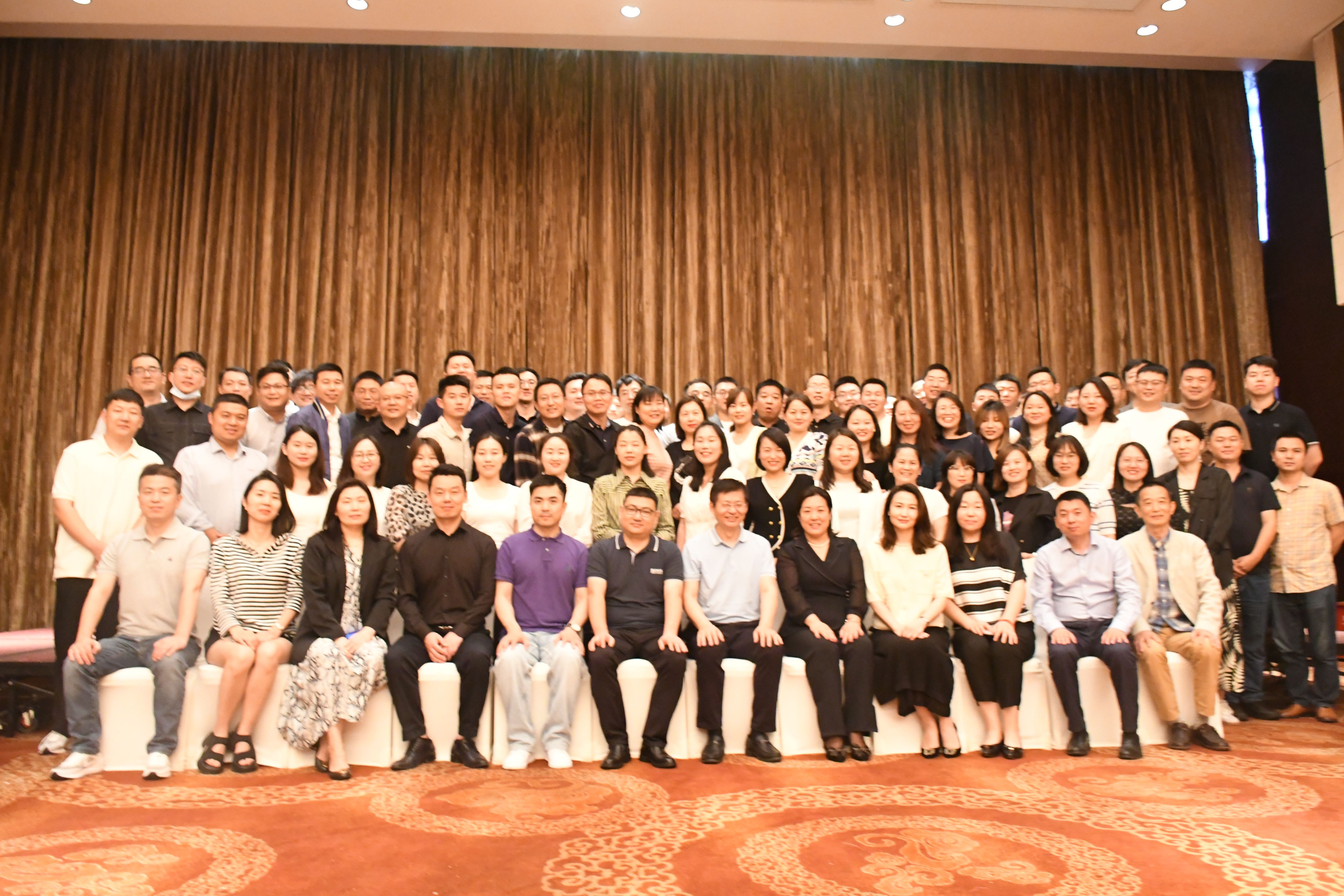 1691128339570590.jpg 齊普生新華三事業(yè)部2023財(cái)年一季度銷售會議圓滿召開.jpg